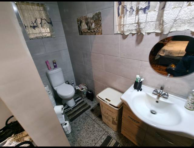 4 BEDROOM FREEHOLD FOR SALE IN OOS EINDE